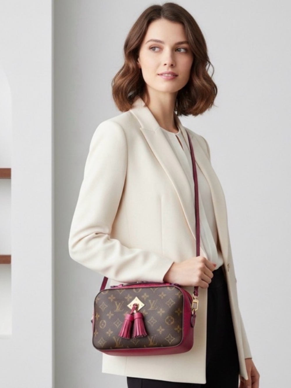 LV Sling Bag - Picture 3 of 5